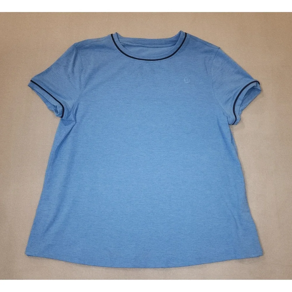 Lululemon Women Short Sleeve Top Light Blue‎